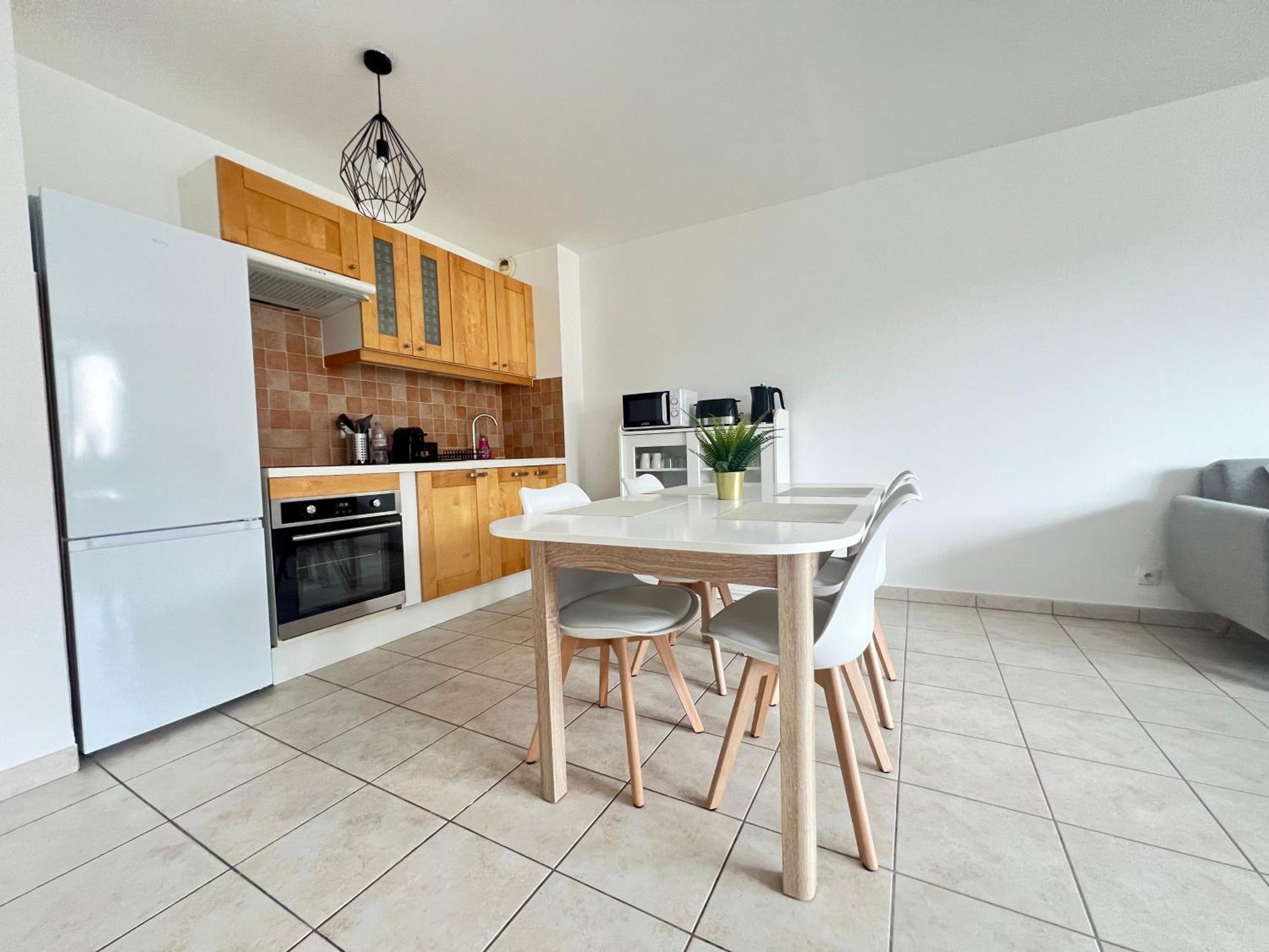 Appartement Coquelicot 25Km Paris Et Disney Pontault-Combault Εξωτερικό φωτογραφία